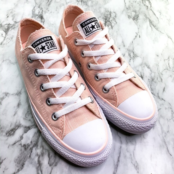 Converse Chuck Taylor All Star Pink Sneaker - Picture 3 of 4